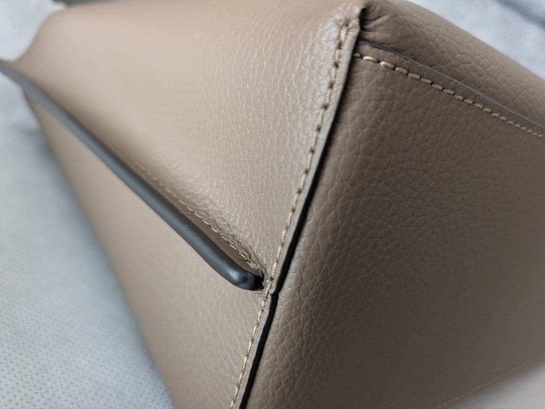 COACH ハンドバッグ、ショルダーバック　モリートート25 未使用