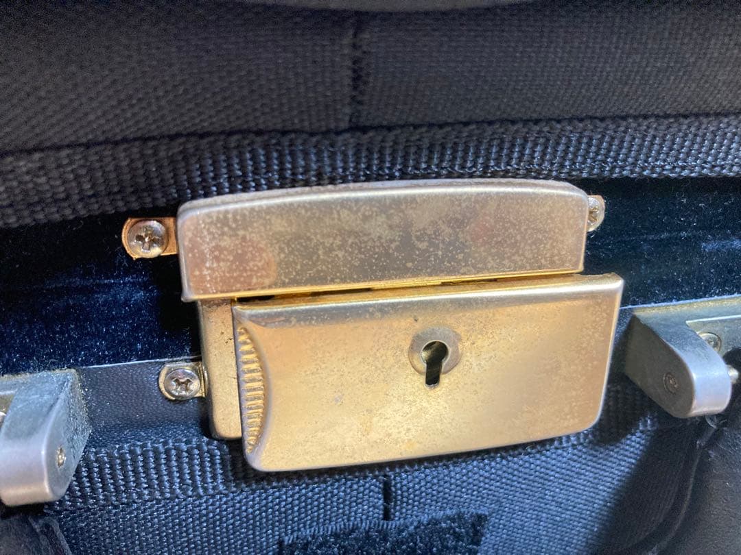 ☆ アミエット SuperLight バイオリンケース 4/4スーパーライト