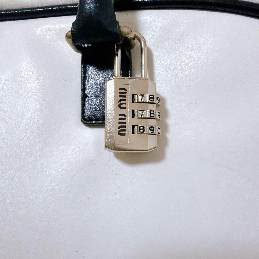 【良品】miu miu アーカイブ ミニボストン ハンドバッグ ホワイト