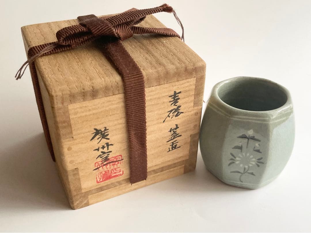 茶道具 廣州窯 青磁蓋置 趙小守 高麗青磁 象嵌 - メルカリ