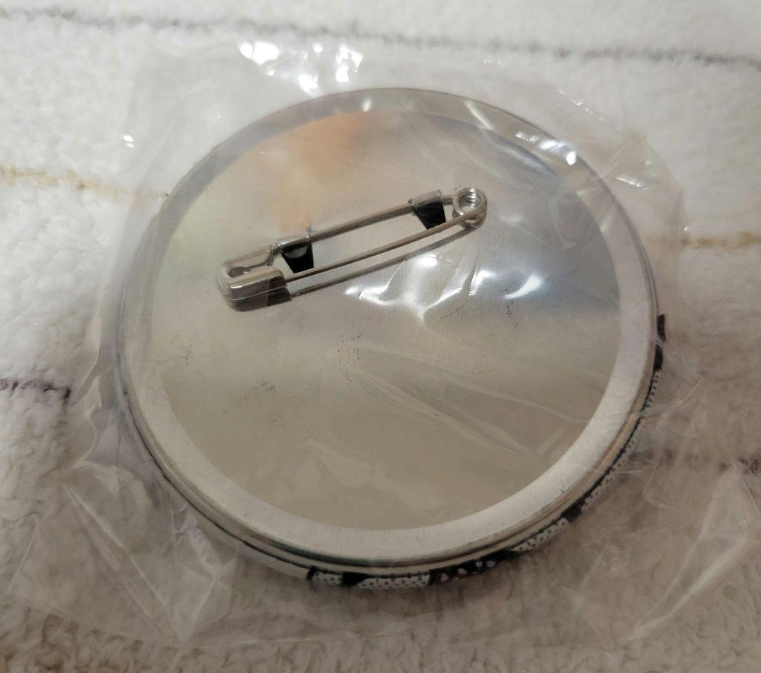 NARUTO　SEGA　限定　缶バッジ　　　　　　　　日向ヒナタ　超激レア　新品