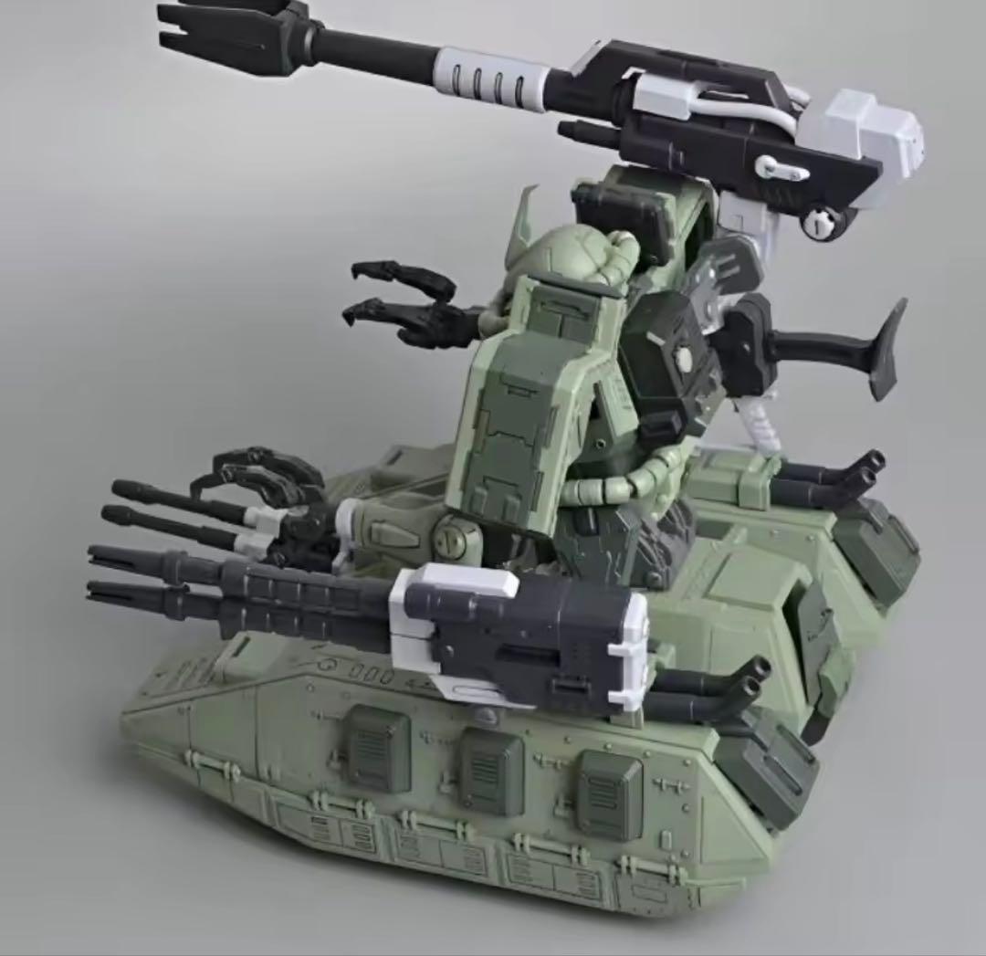 1/100 Zaku Tank プラモデル　外箱無し