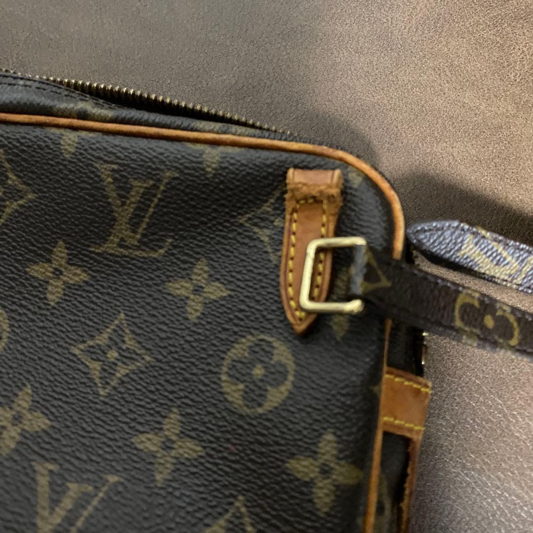 専用です！ルイ・ヴィトン　ショルダーバッグ肩紐切れあり
