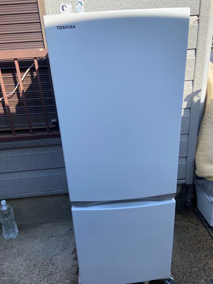 T257 TOSHIBA 2020年製 153L 冷蔵庫 ホワイト