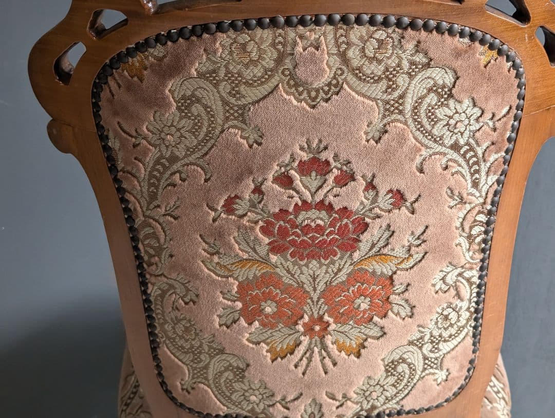 猫脚 クラシック 鋲打ち 豪華絢爛 金華山 イタリア ヴ