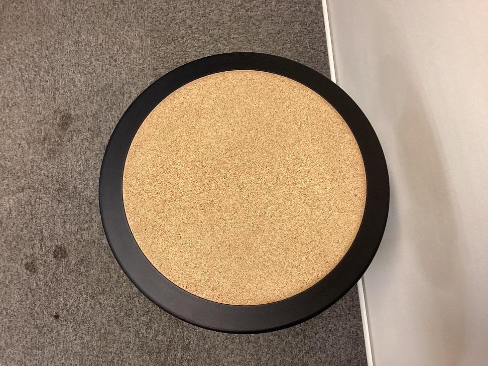 美品　定価約８万　ウィルクハーン　スティッツ　ハーフシーティングチェア　コルク