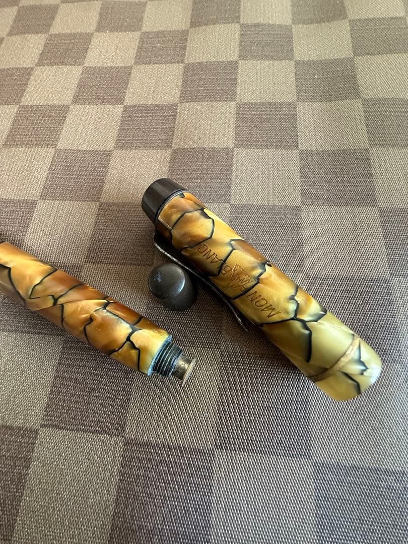 モンブラン万年筆322、古いモデル