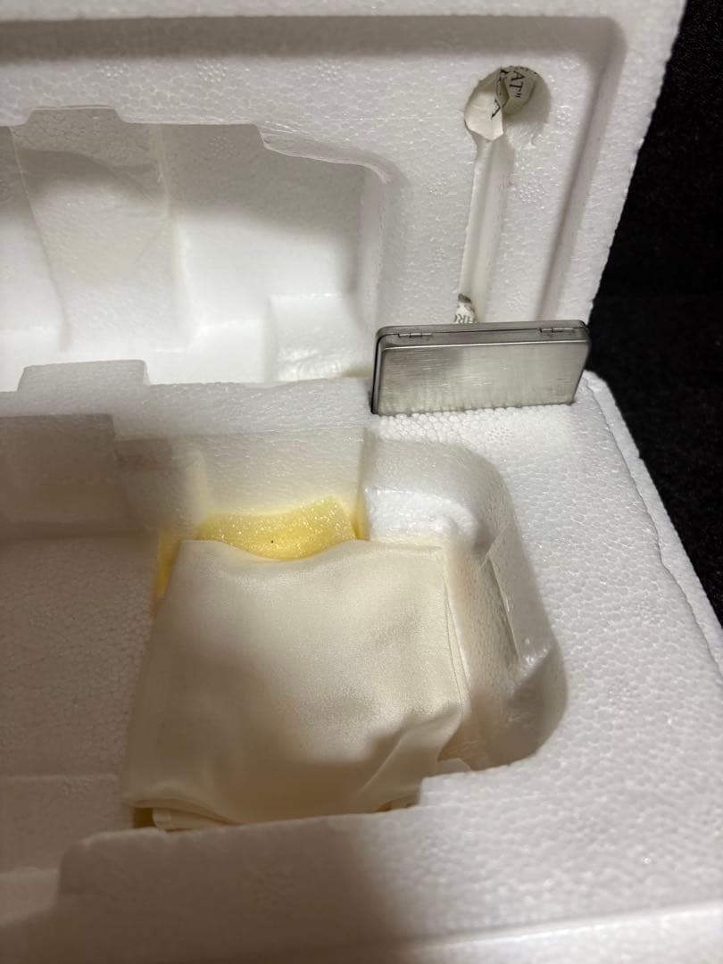 CMC 1/18 ポルシェ 901(911) 1964 アイボリー