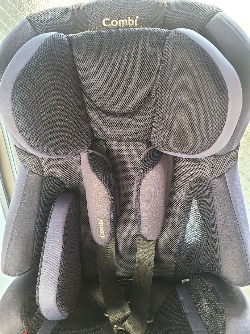 Combi チャイルドシート ジョイトリップ