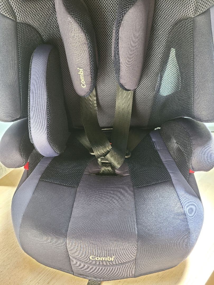 Combi チャイルドシート ジョイトリップ