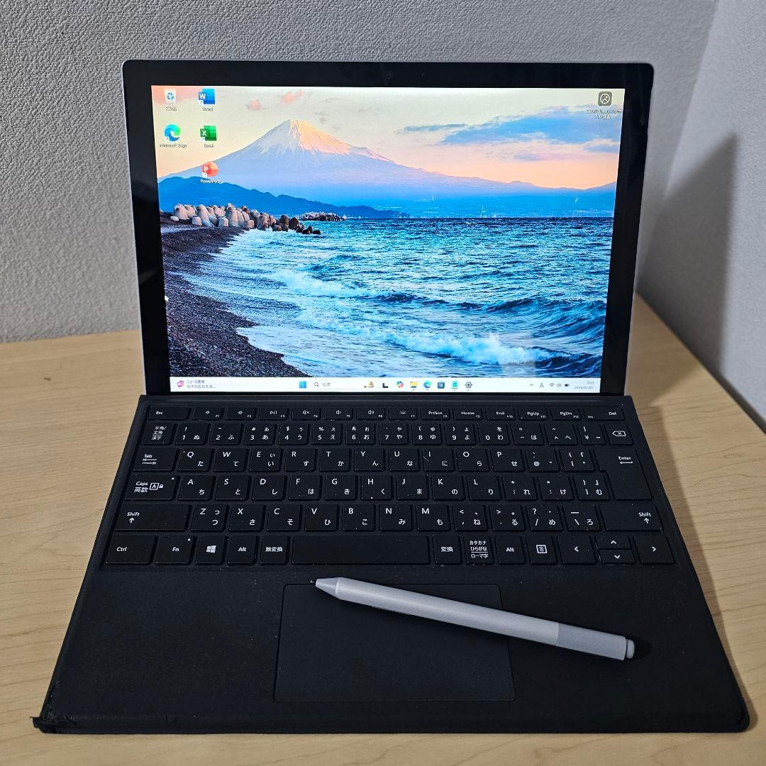 Surface Pro 6／Core i5 8世代／純正ペン おまけ