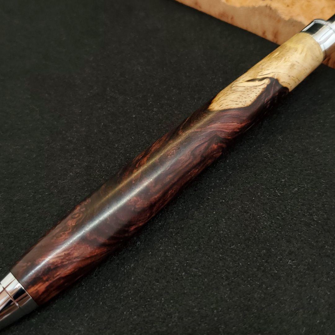 No.28ハンドメイド木軸シャーペンロースウッド瘤蜜蝋ワックス仕上げ