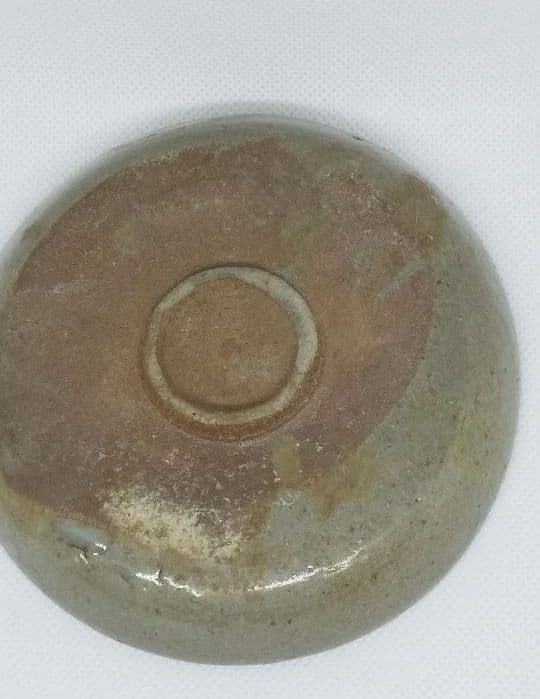 お値下げ】骨董 無地唐津 平盃(向付)欠け有りの通販はau PAY