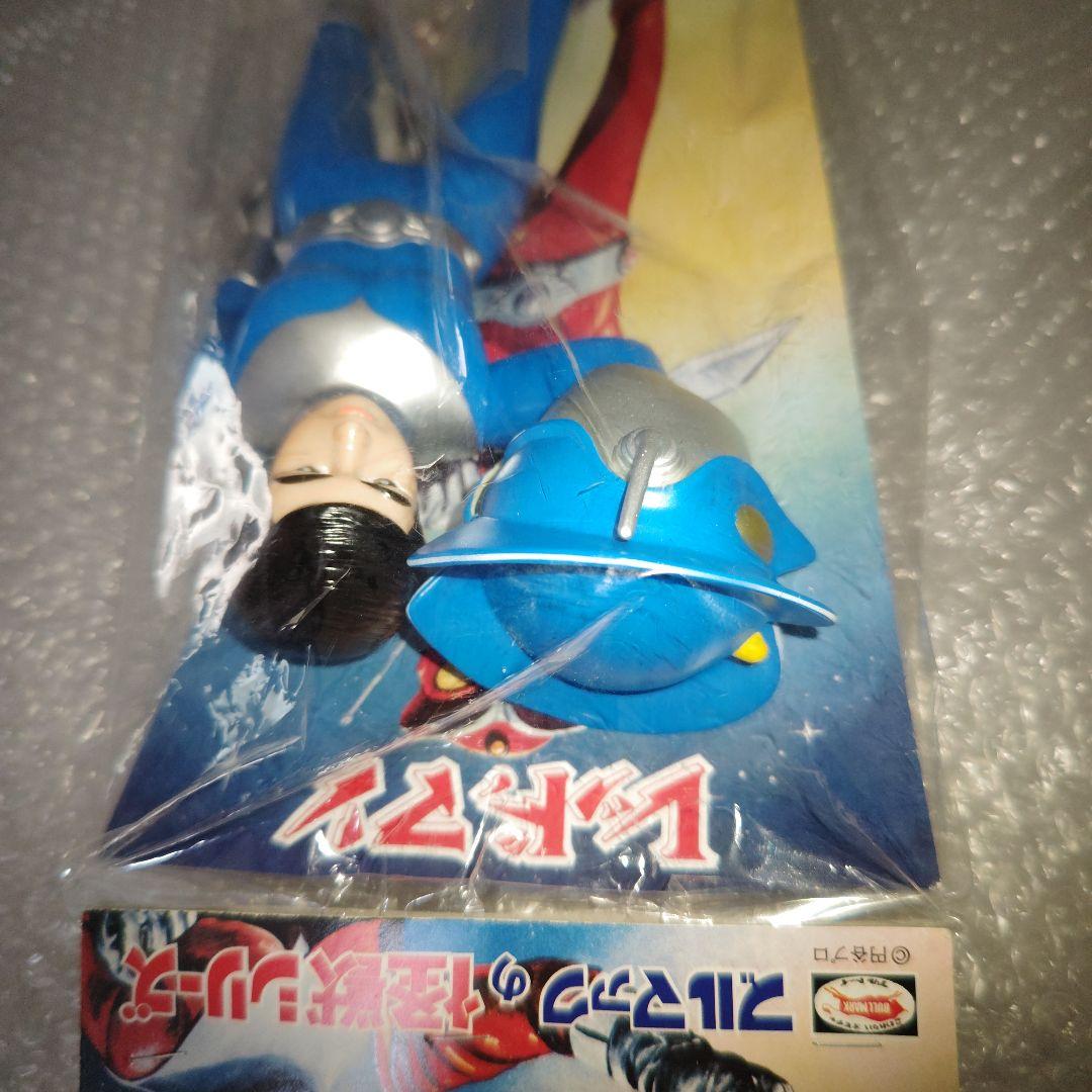 ブルマァク レッドマン ソフビ 青 面取れ 未開封 - メルカリ