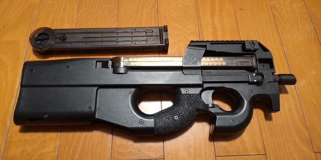 東京マルイ P-90 TR仕様 スタンダード 電動エアガン　外箱説明書あり