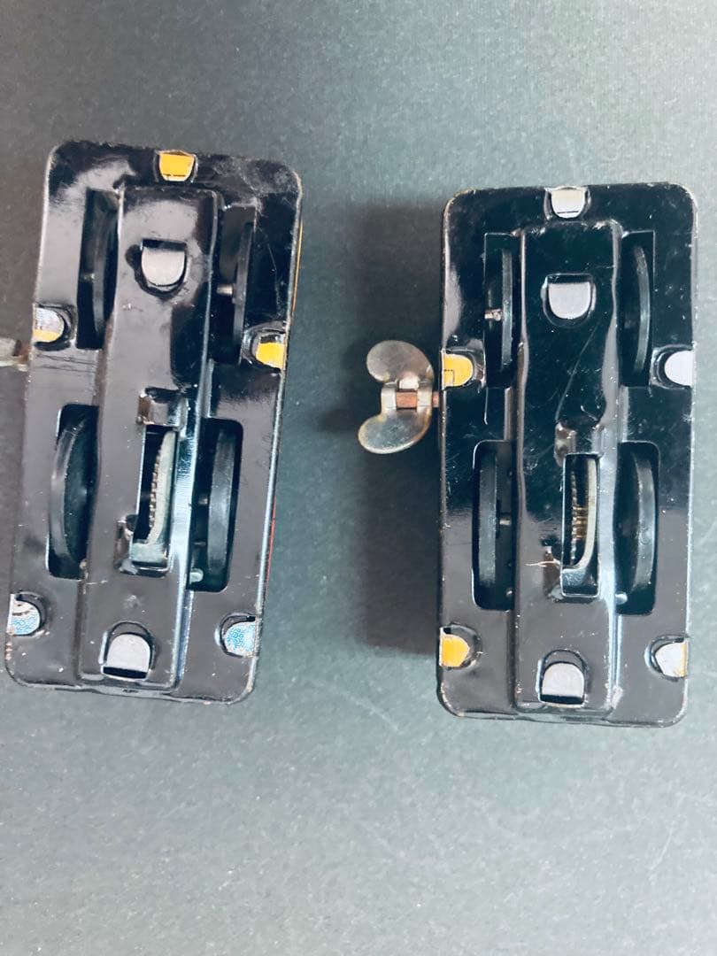 ゼンマイ式のブリキ車2台セット（はとバス・日本交通 日交タクシー）現品限