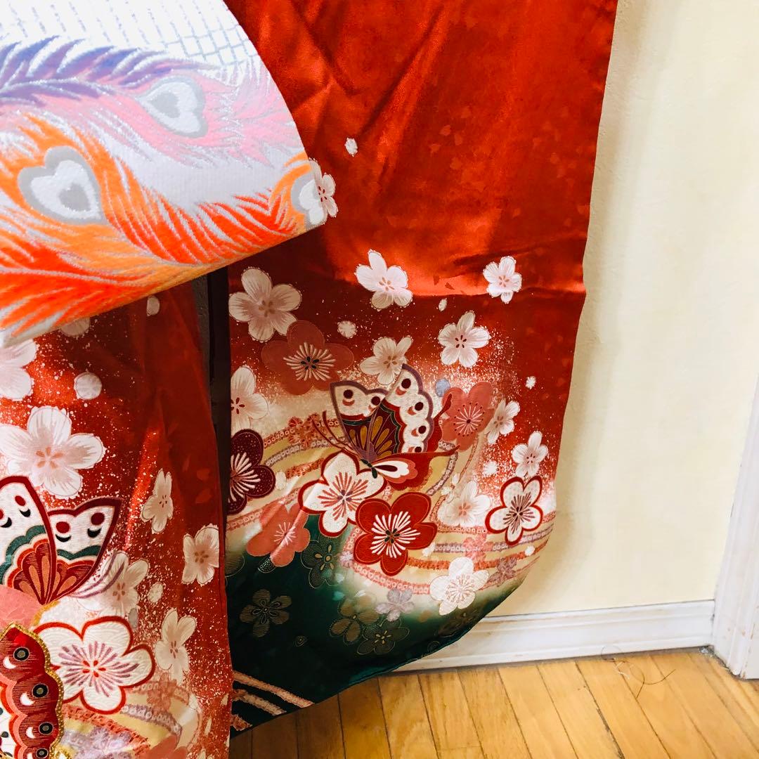 七五三七歳‼️豪華正絹尽くし⭐︎人気赤地暈し⭐︎蝶々金糸刺繍花々金彩⭐︎ 完全フルセット