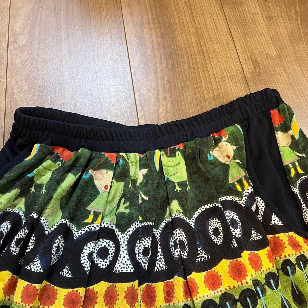 小*️様 【美品】OLLEBOREBLA アルベロベロ ガウチョパンツ 雨の日の