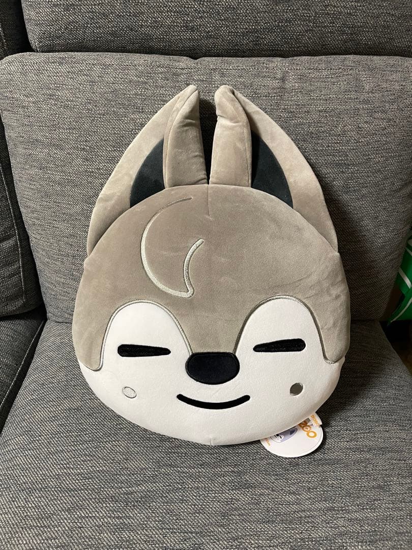 SKZOO バンチャン ウルフチャン クッション　顔　お尻　スキズ