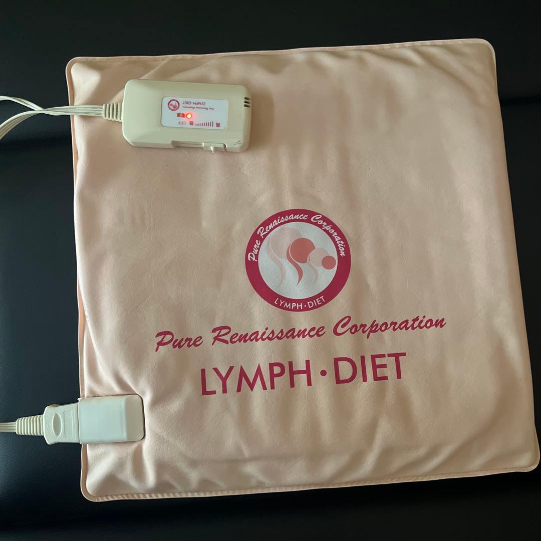 ピュアルネッサンスホルミシスザブティーマット座布団