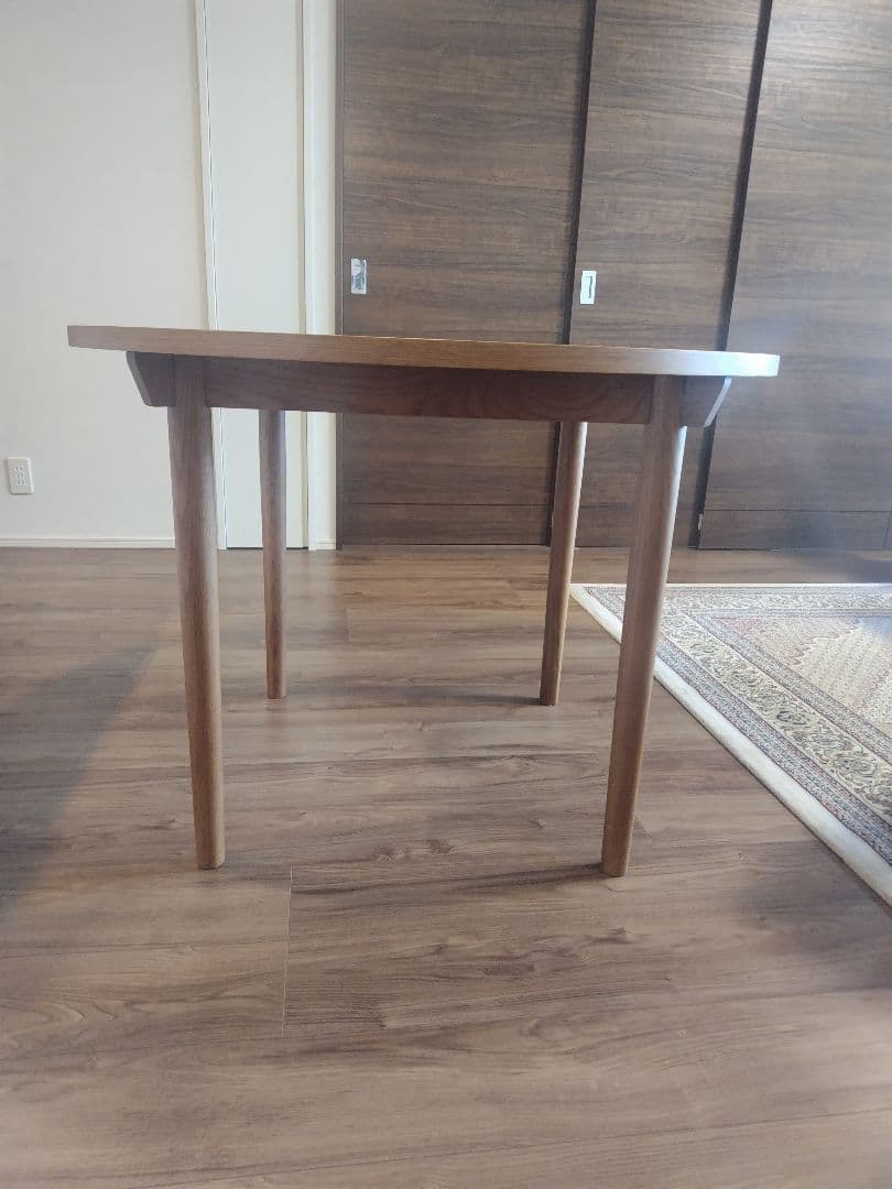 しろくま unico KIRP ラウンドダイニングテーブル Φ1000