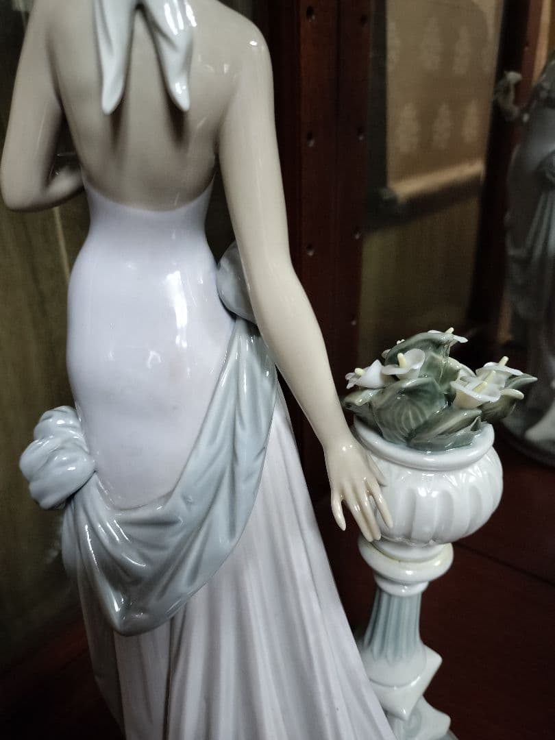 専用です！】【欠けあり】リヤドロ 大型 陶器人形 貴婦人 No.5377