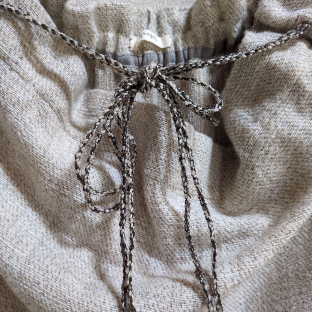 真木テキスタイルのヒマラヤウ一ルのパンツ