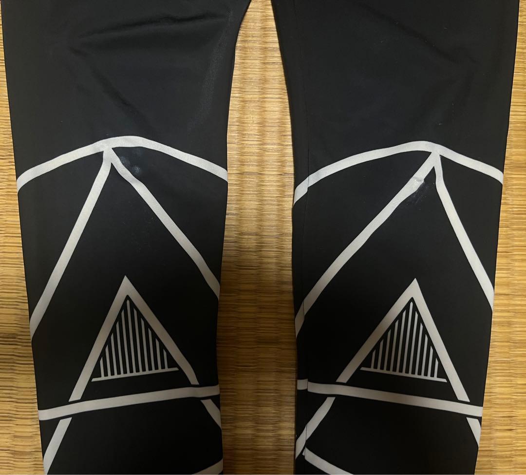 レア one ok rock キーフック レギンス ラババン ワンオクロック