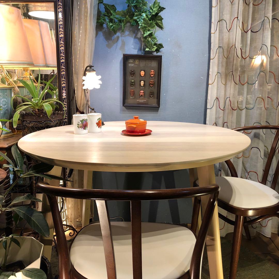 IKEA LISABO リーサボー　ダイニングテーブル　丸テーブル