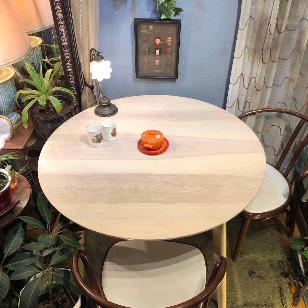 IKEA LISABO リーサボー　ダイニングテーブル　丸テーブル