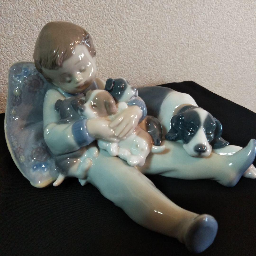 リヤドロ LLADRO スペイン「みんな、おねんね」
