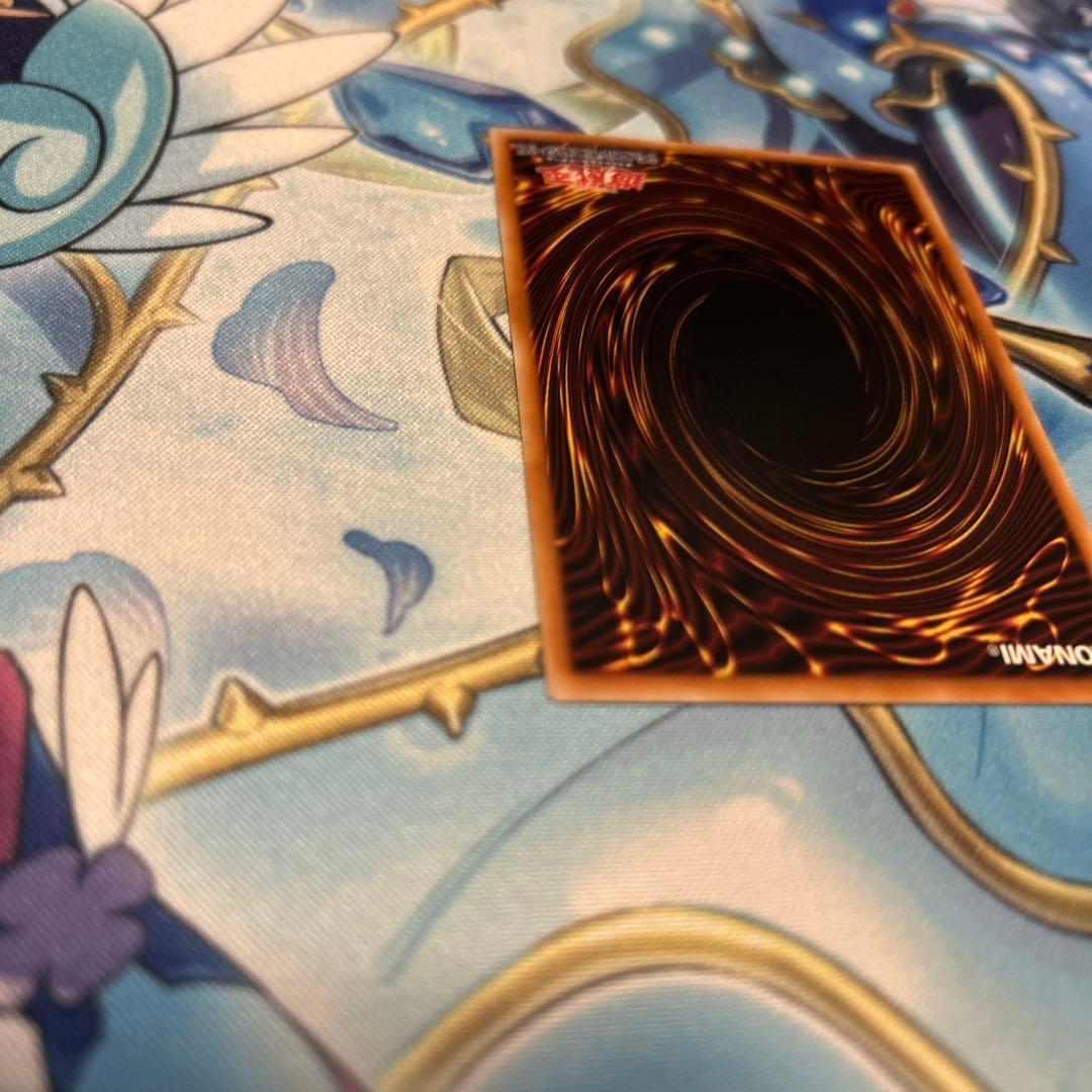 閃刀姫－レイ クオシク