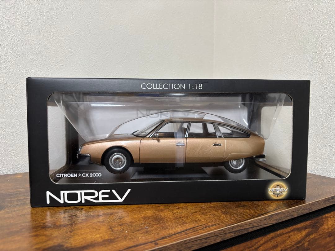 ノレブ　シトロエンCX2000 1/18 ミニカー ノレブ シトロエンCX2000 1/18 ミニカー 1/18 Norev 1974 Citroen CX