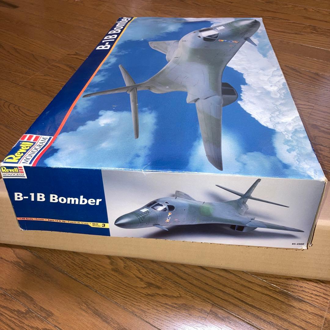 1/48 Revell B-1B Bomber レベルモノグラム