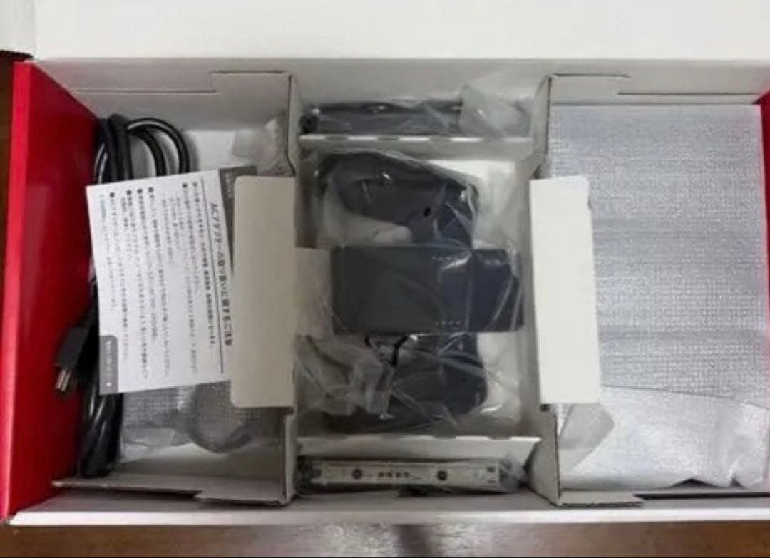 美品 Nintendo Switch 本体 青/赤 Joy-Con付き