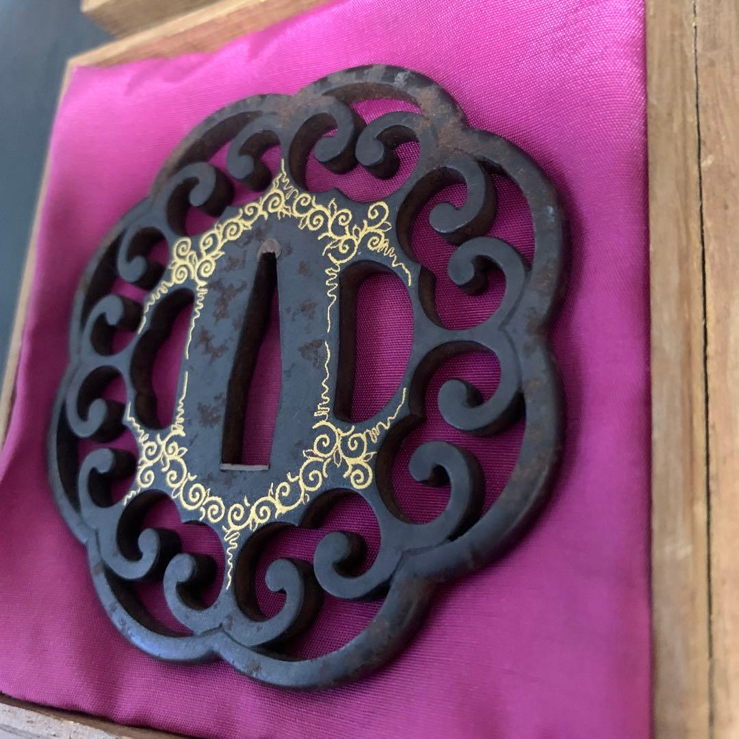 《アンティーク希少レア品！》《送料無料》⭐︎八ツ蕨手透鐔　鍔つば♪⭐︎