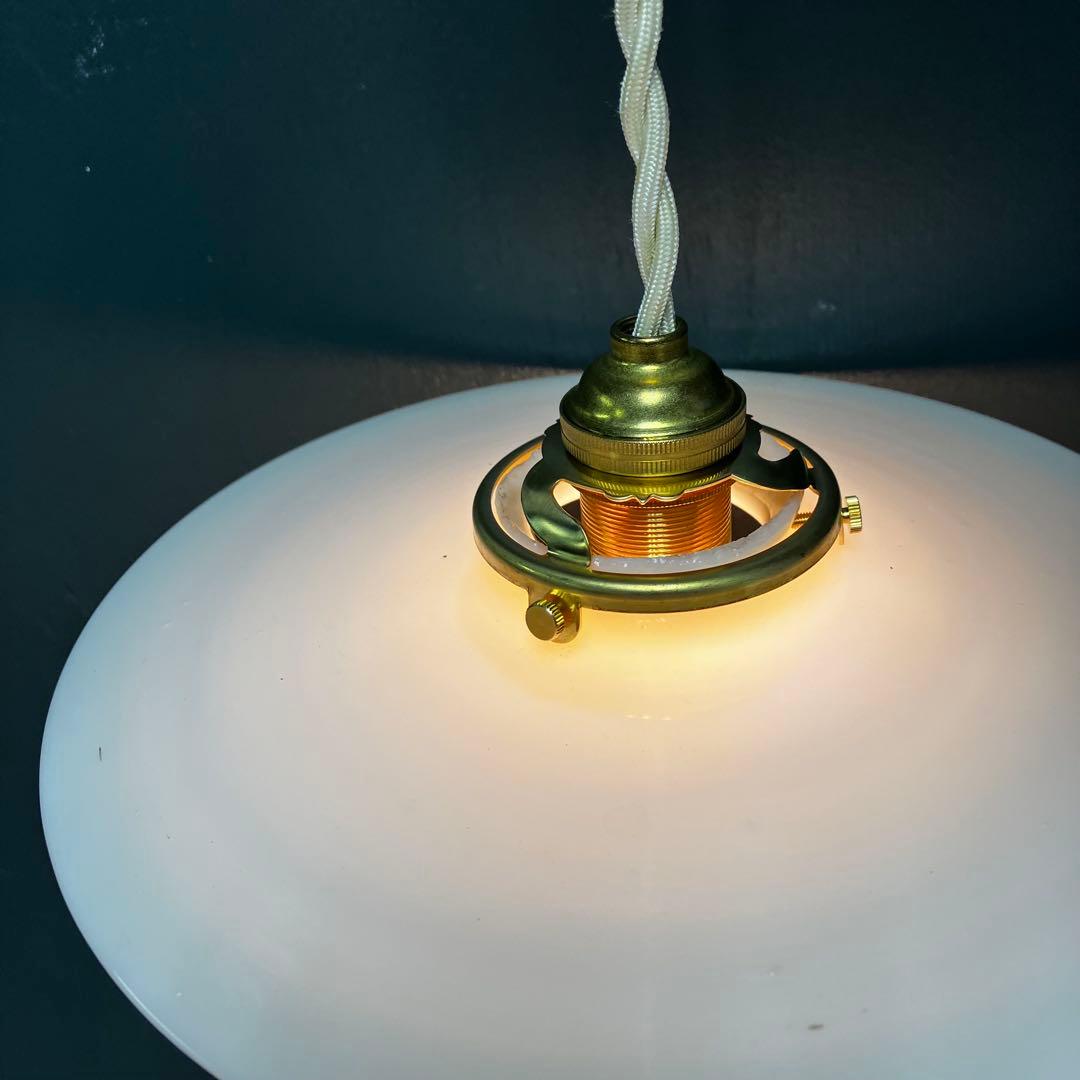 アンティーク 乳白色ガラスシェード ペンダントライト レトロ 大正