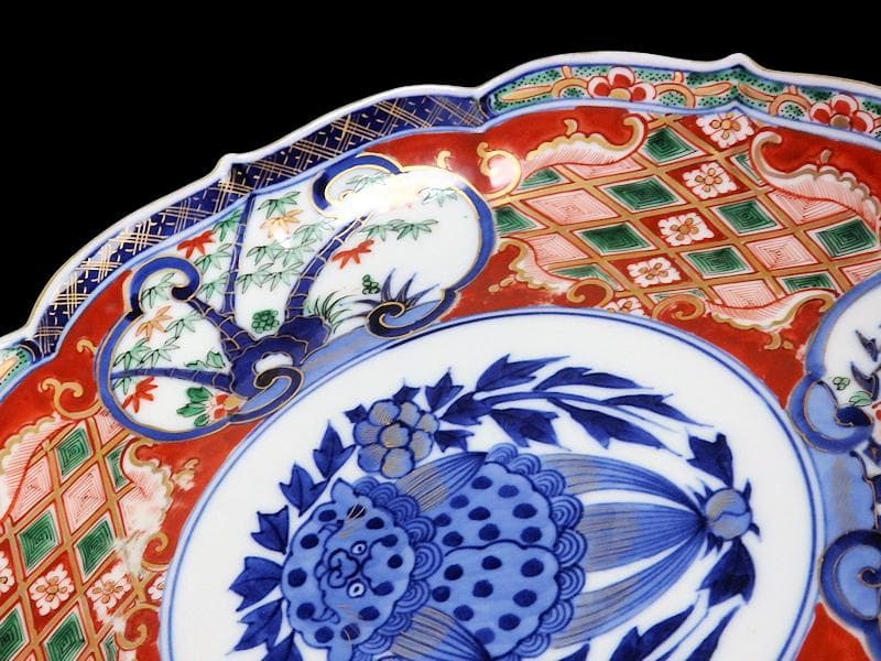 大聖寺伊万里　金襴手　窓絵　松竹梅に獅子の図　８寸皿　F246 AS-CZr