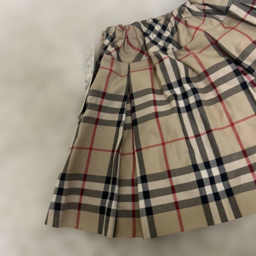 【新品未使用タグ付】バーバリー　スカート　120A ノバチェック