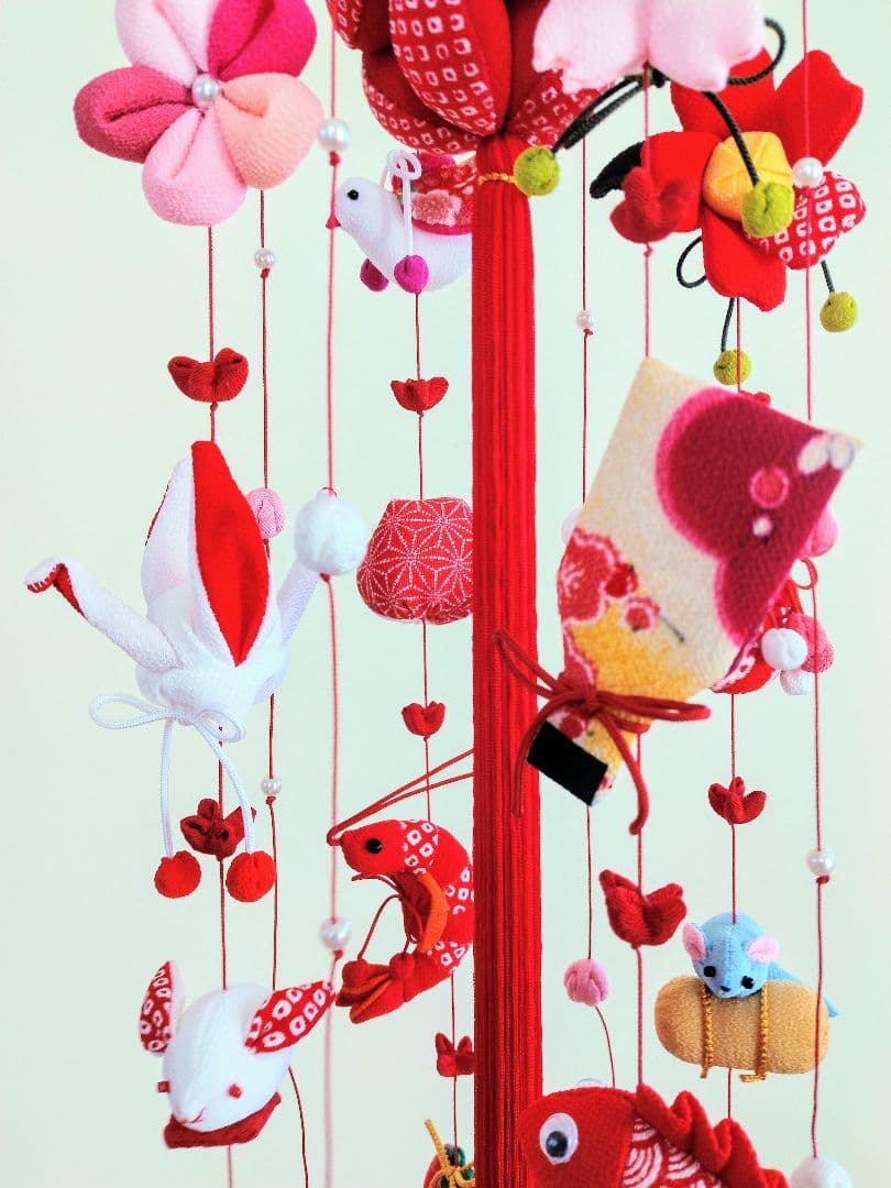 つるし飾り「つるし雛」中