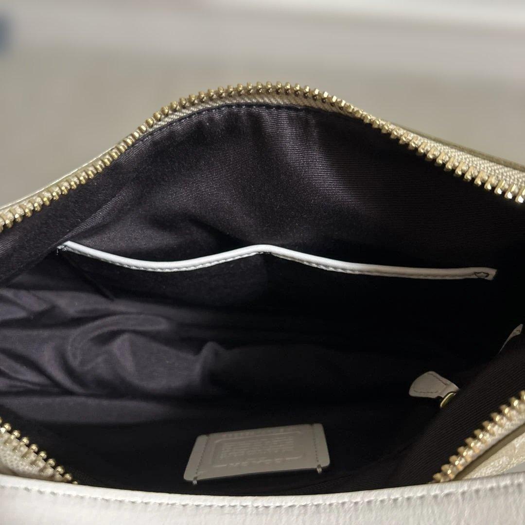 ★ 新品　coach コーチ　バッグ