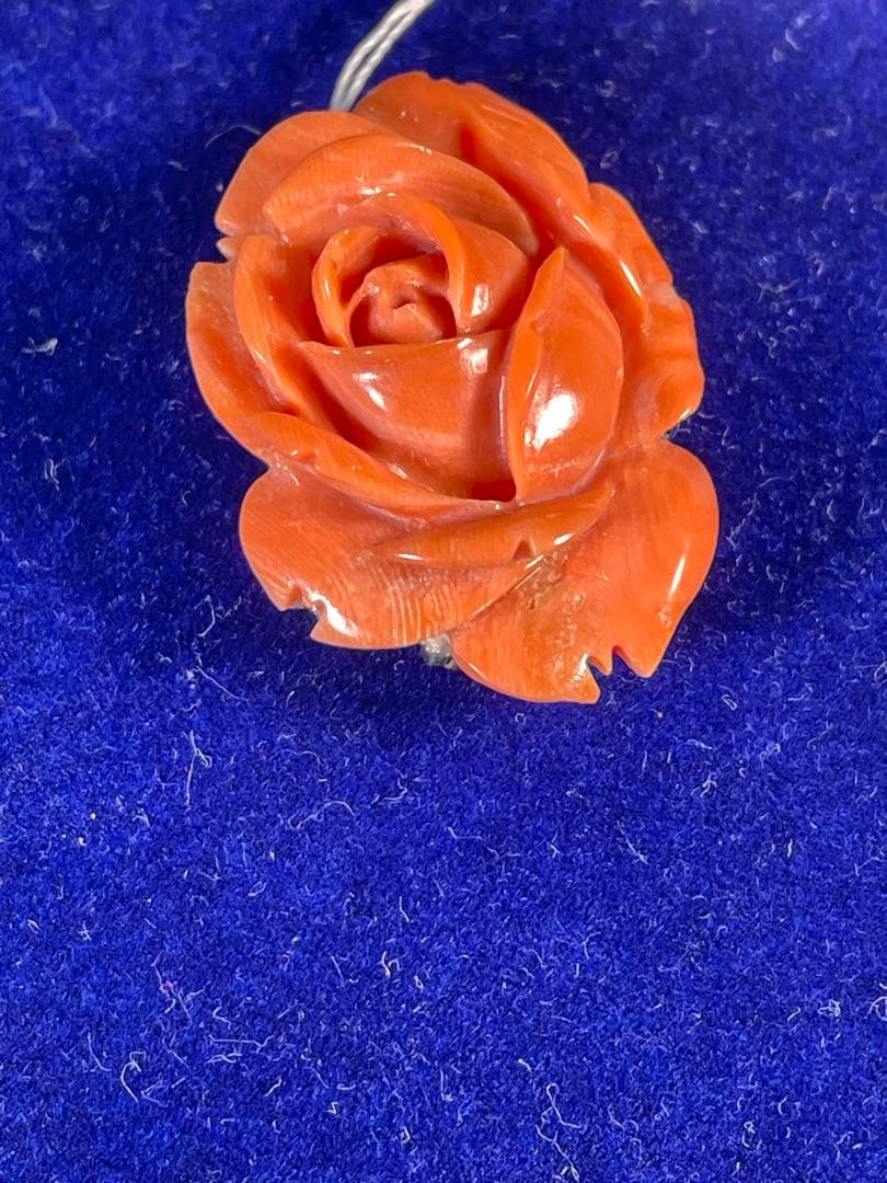 天然桃珊瑚 バラ型ブローチ兼ペンダント Mー05