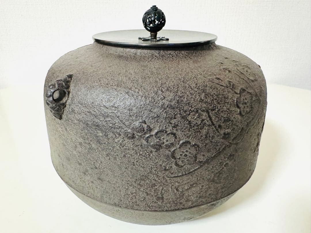 釜師 菊地政光 梅竹紋 丸形釜 共箱 茶道具 Yahoo!オークション -「菊地