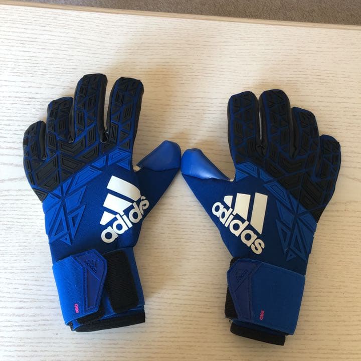 【新品】アディダスキーパーグローブ 8