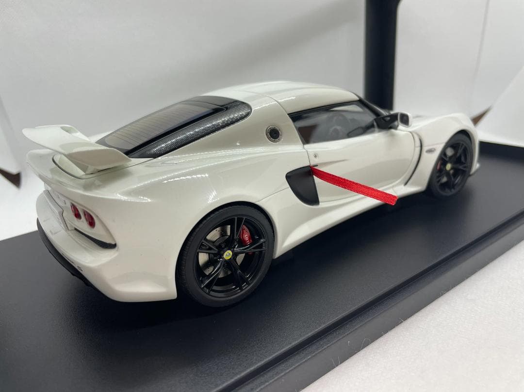 101-006 オートアート 1/18 ロータス エキシージ S White