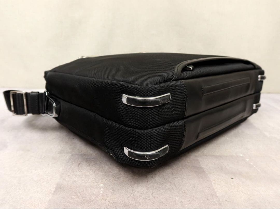 TUMI アリヴェ レスター 255004D2 ビジネスバッグ レザー 本革 紺