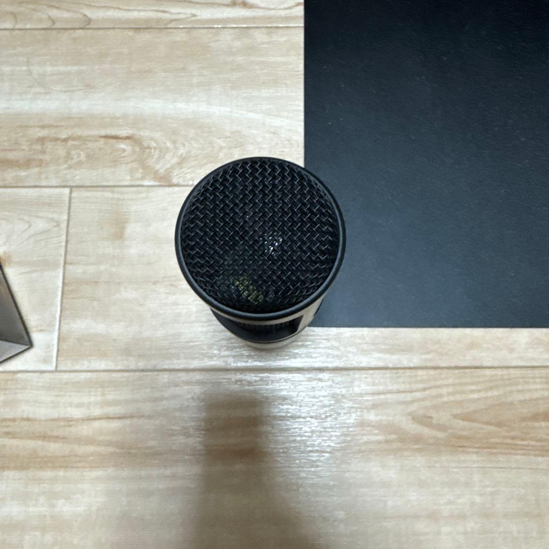 audio-technicaAT2020コンデンサーマイク ショックマウント付き