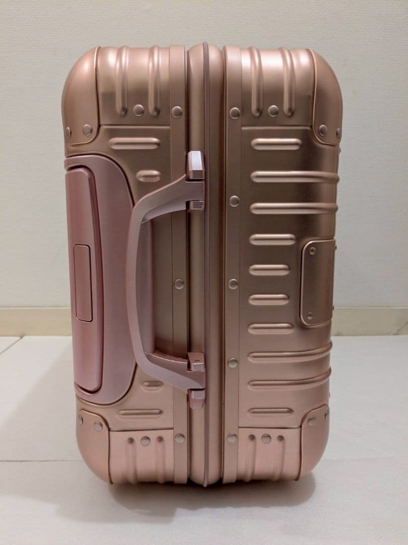 希少 即完売 リモワ オリジナル キャビン 35L ローズクオーツ 機内