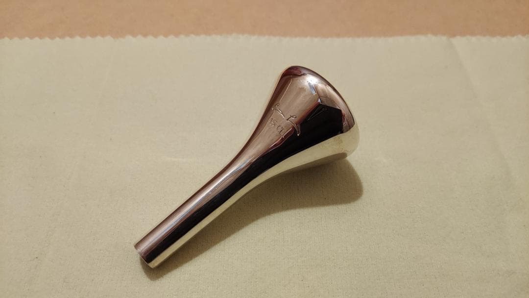 1057 根付 まとめ売り計10点（提げ物 /緒締め /帯留め ）時代物