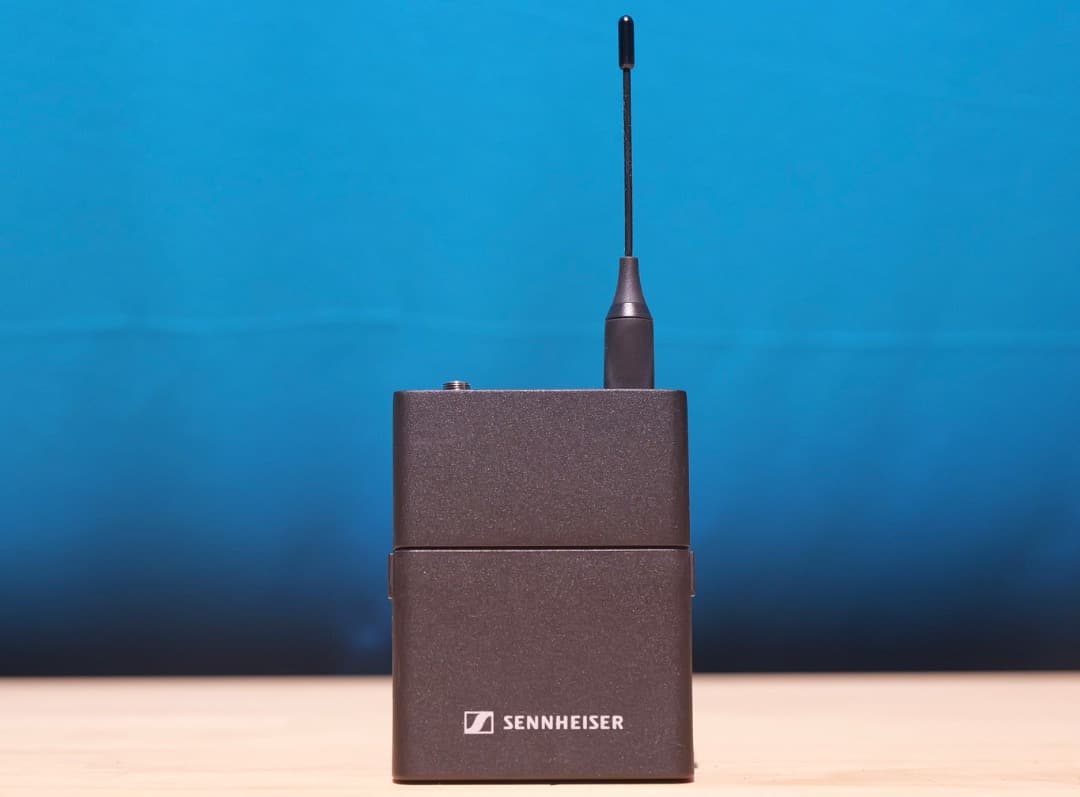 新品Sennheiser EW-D SK デジタルボディーパックトランスミッター Sennheiser EW-D SK Wireless Body Pack Base System - Q1-Q6 | Sweetwater
